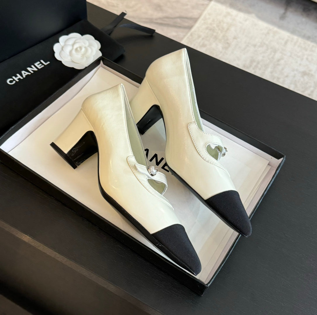 Double C WOMEN'S SHOES SPIRIT TOE White Lambskin - 35