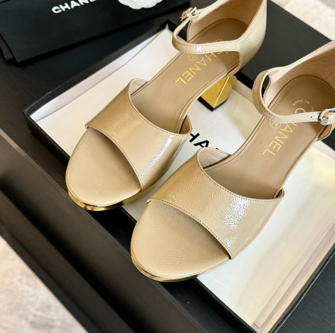 Platform Peep-Toe Sandals Beige Cream Lambskin - 35