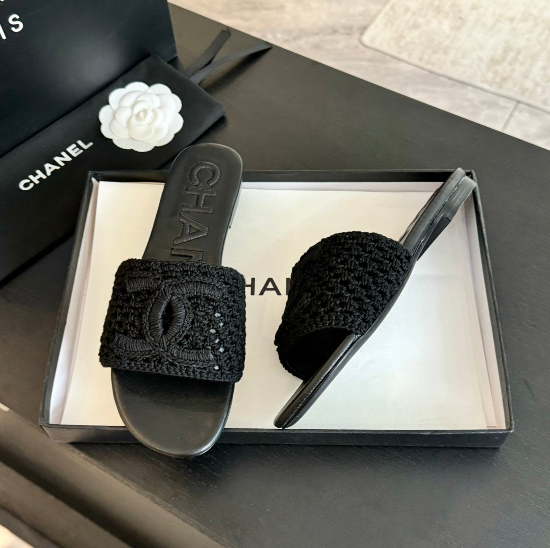 Slippers Black Lambskin - 35