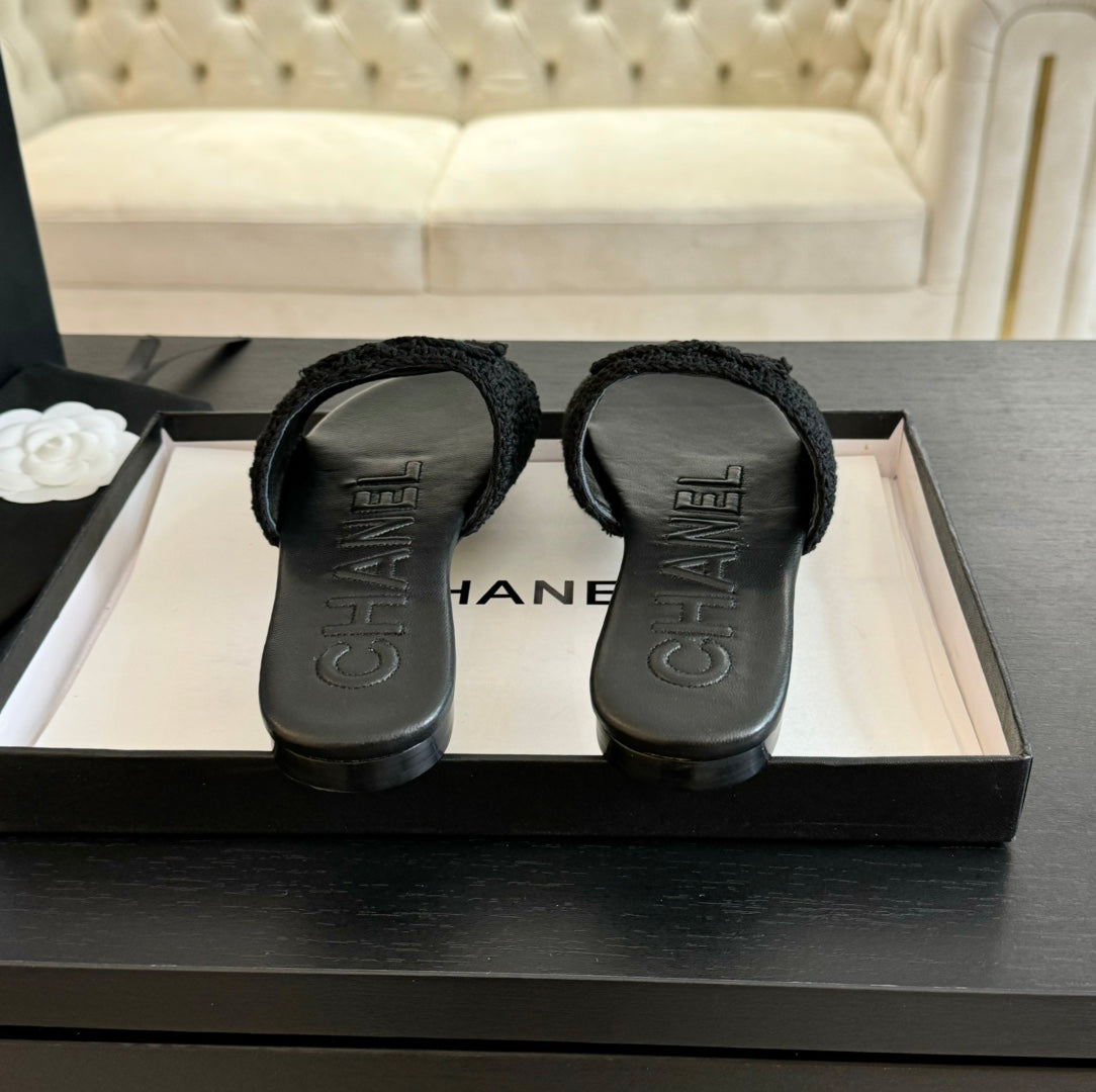Slippers Black Lambskin - 35