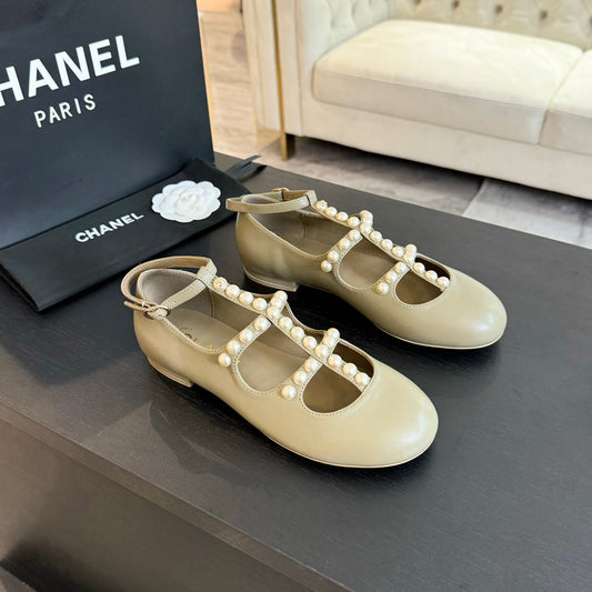 MARY JANES SHOES ECRU BEIGE GOATSKIN WITH FAUX PEARL - 35