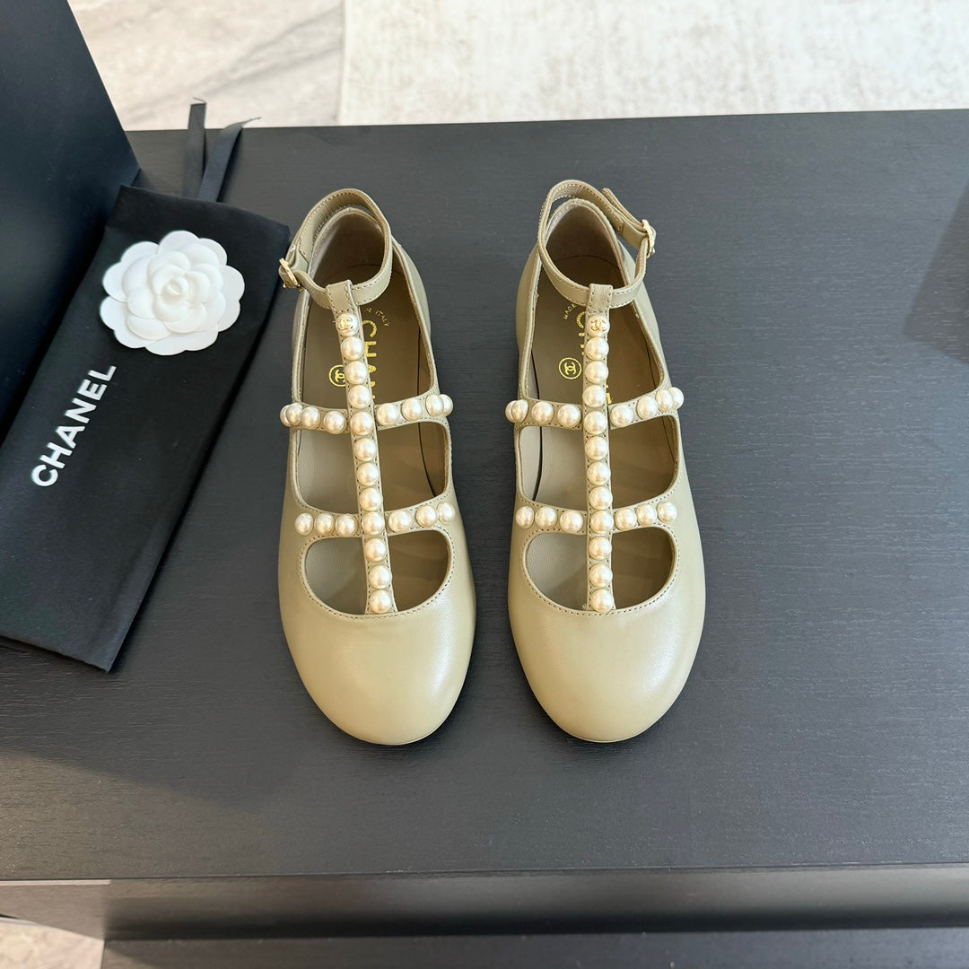 MARY JANES SHOES ECRU BEIGE GOATSKIN WITH FAUX PEARL - 35