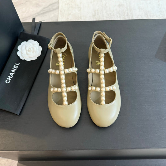MARY JANES SHOES ECRU BEIGE GOATSKIN WITH FAUX PEARL - 35