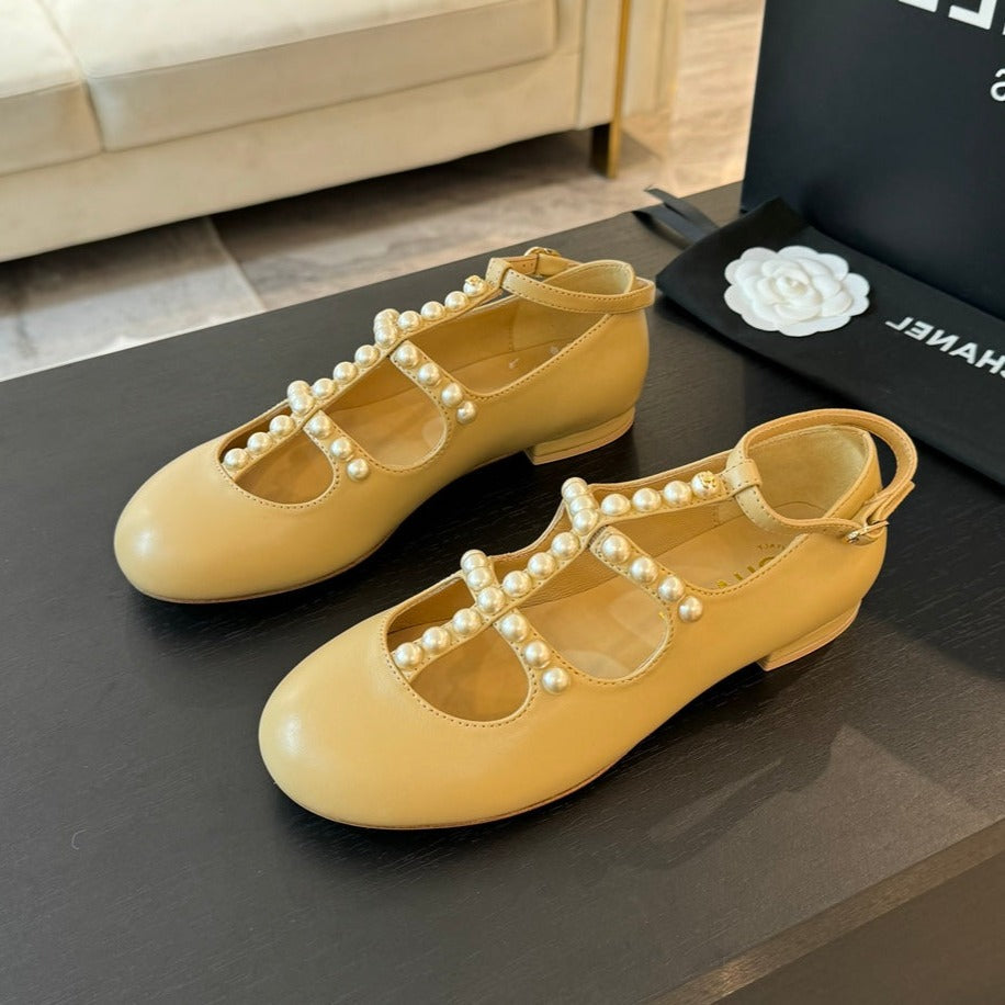 MARY JANES SHOES LIGHT YELLOW GOATSKIN WITH FAUX PEARL - 35