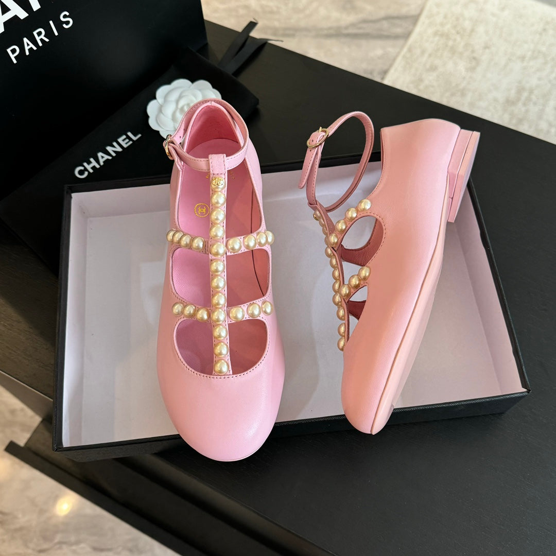 MARY JANES SHOES LIGHT PINK GOATSKIN WITH FAUX PEARL - 35