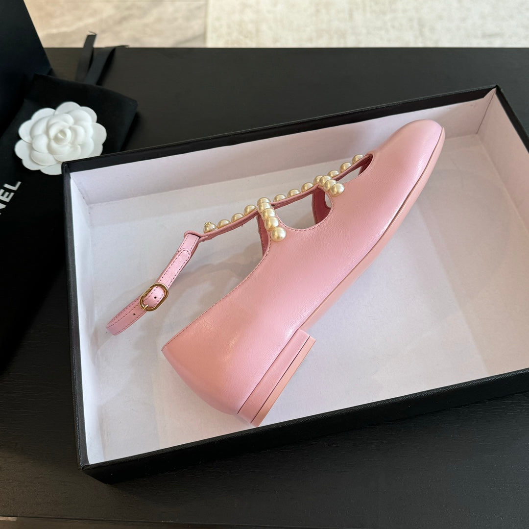 MARY JANES SHOES LIGHT PINK GOATSKIN WITH FAUX PEARL - 35