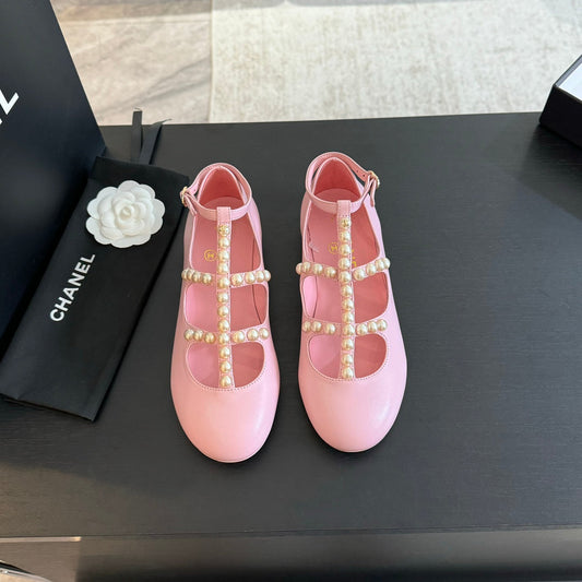 MARY JANES SHOES LIGHT PINK GOATSKIN WITH FAUX PEARL - 35