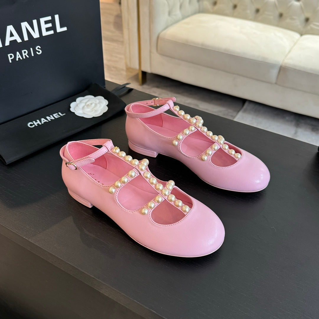 MARY JANES SHOES LIGHT PINK GOATSKIN WITH FAUX PEARL - 35