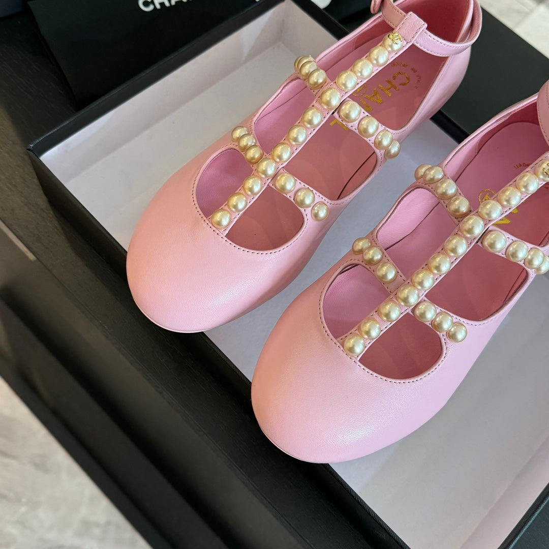 MARY JANES SHOES LIGHT PINK GOATSKIN WITH FAUX PEARL - 35