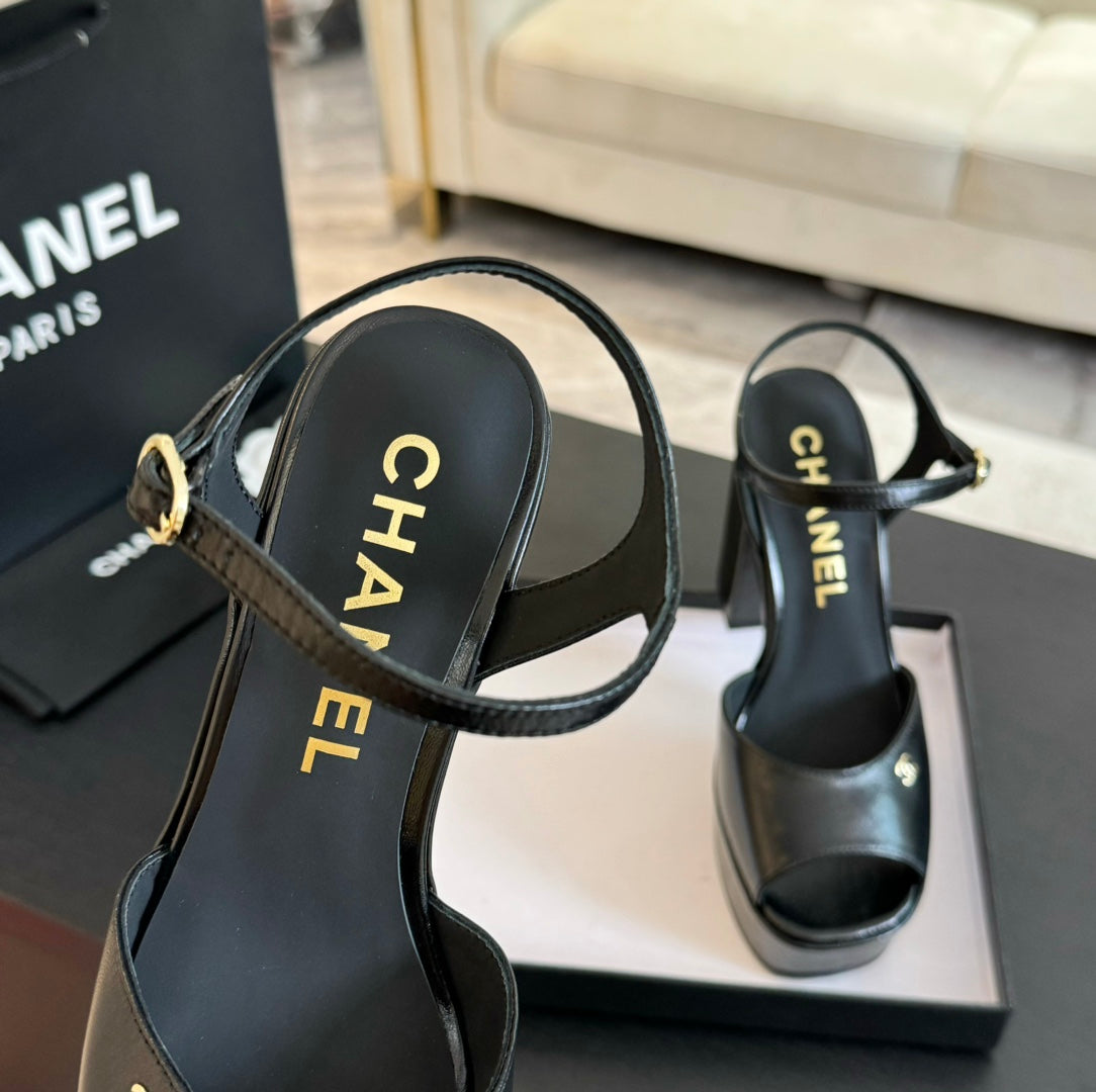 HIGH HEEL PLATFORM SANDALS IN BLACK CALFSKIN - 35