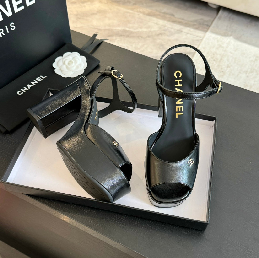 HIGH HEEL PLATFORM SANDALS IN BLACK CALFSKIN - 35