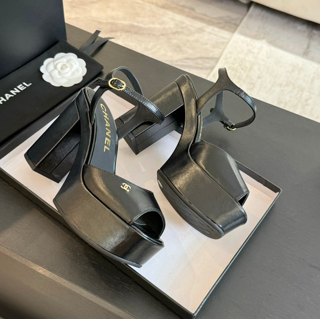 HIGH HEEL PLATFORM SANDALS IN BLACK CALFSKIN - 35