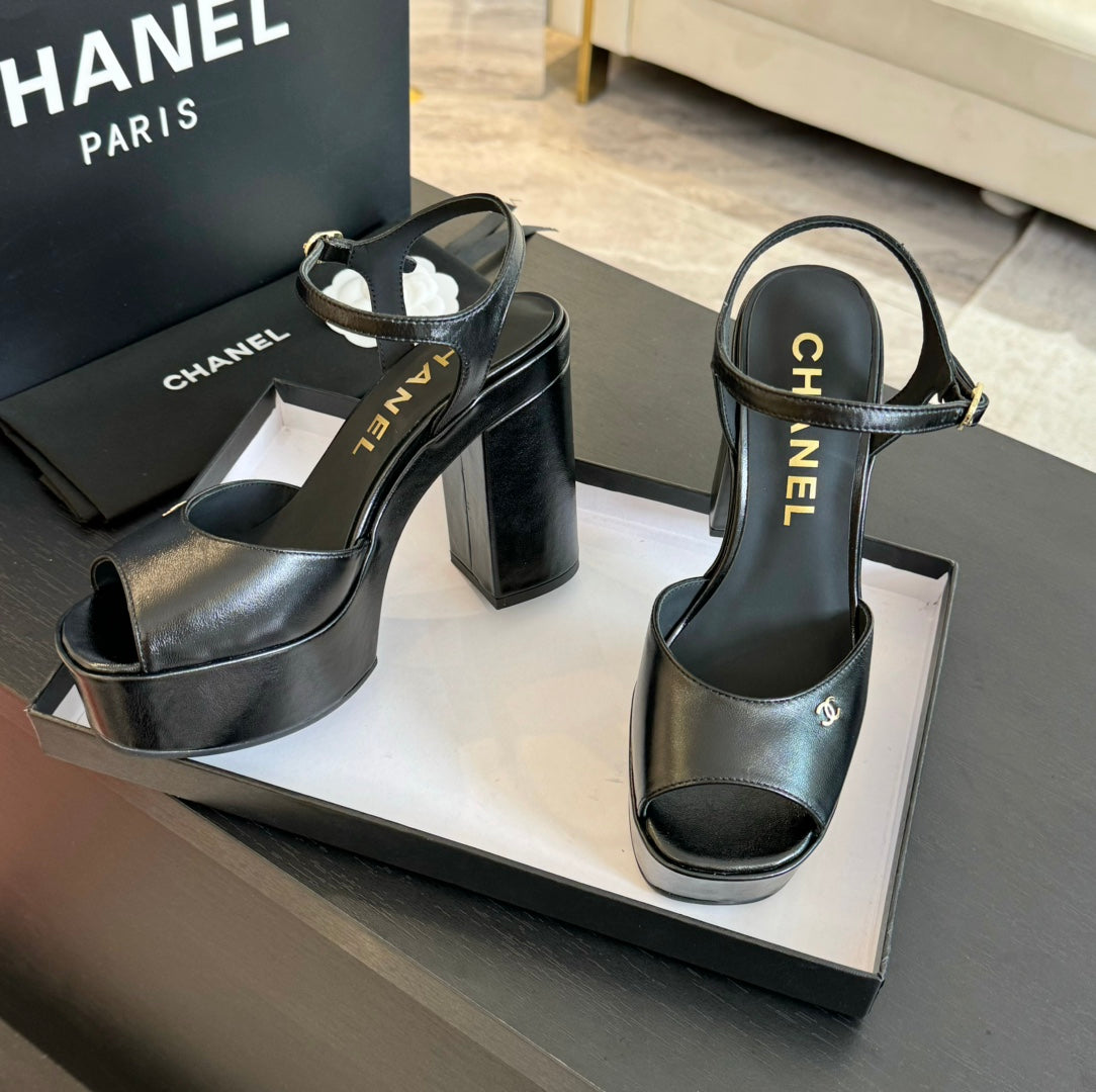 HIGH HEEL PLATFORM SANDALS IN BLACK CALFSKIN - 35