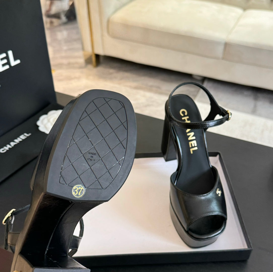 HIGH HEEL PLATFORM SANDALS IN BLACK CALFSKIN - 35
