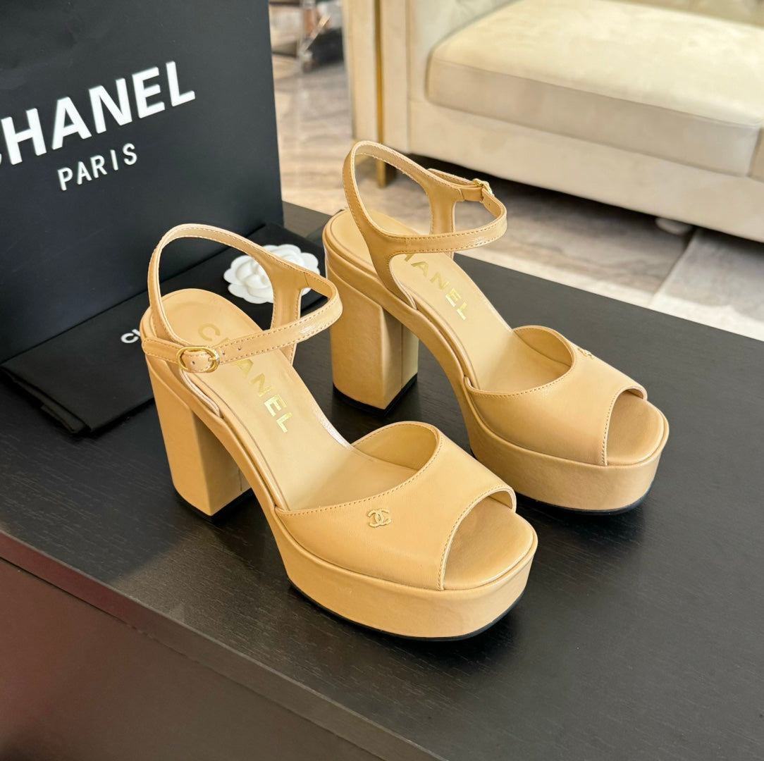 HIGH HEEL PLATFORM SANDALS IN SAND YELLOW CALFSKIN - 35