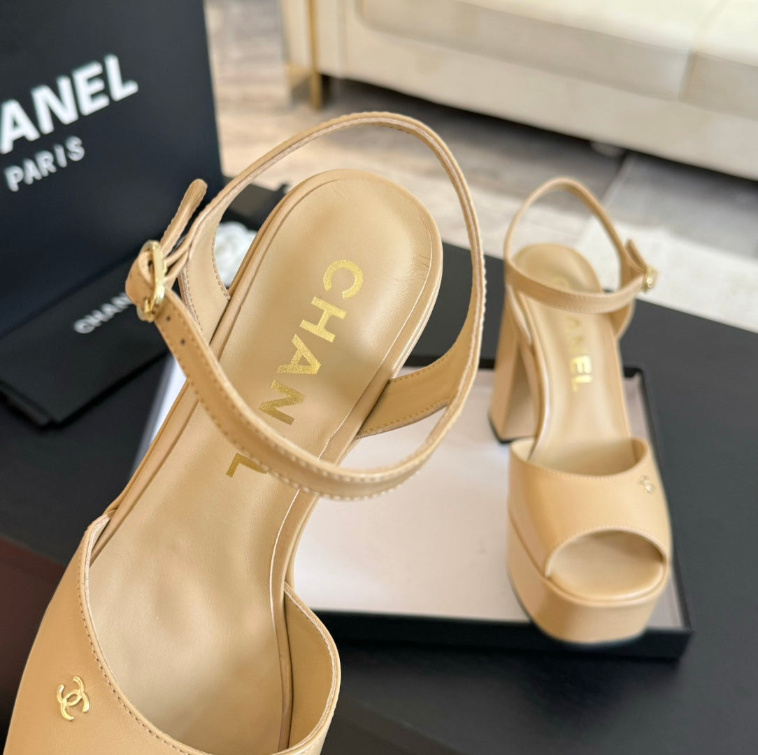 HIGH HEEL PLATFORM SANDALS IN SAND YELLOW CALFSKIN - 35