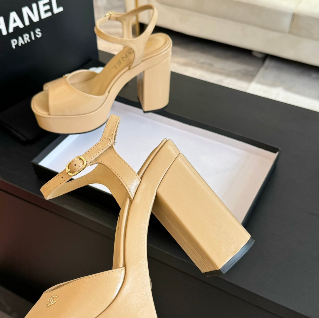 HIGH HEEL PLATFORM SANDALS IN SAND YELLOW CALFSKIN - 35