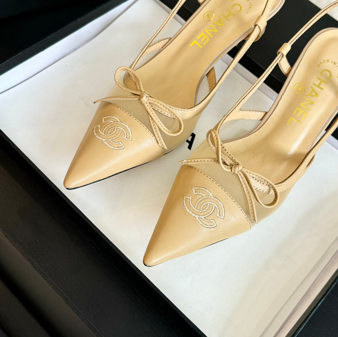 MESH LOGO SLINGBACKS IN BEIGE LAMBSKIN - 35