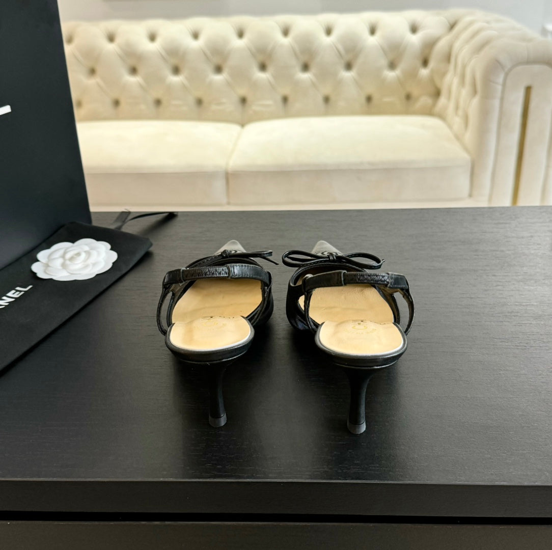MESH LOGO SLINGBACKS IN BLACK LAMBSKIN - 35