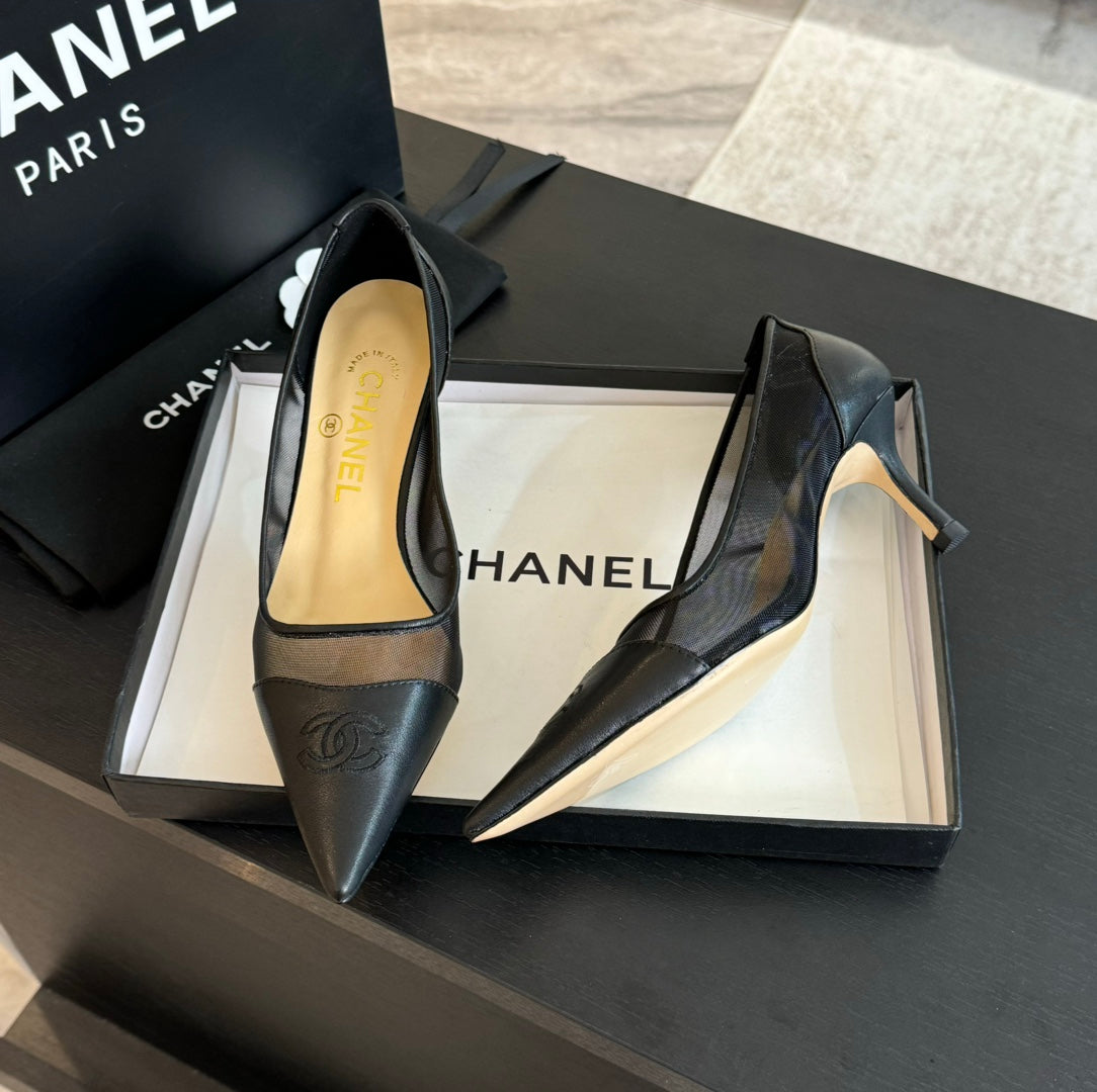 MESH LOGO HEELS IN BLACK LAMBSKIN - 35