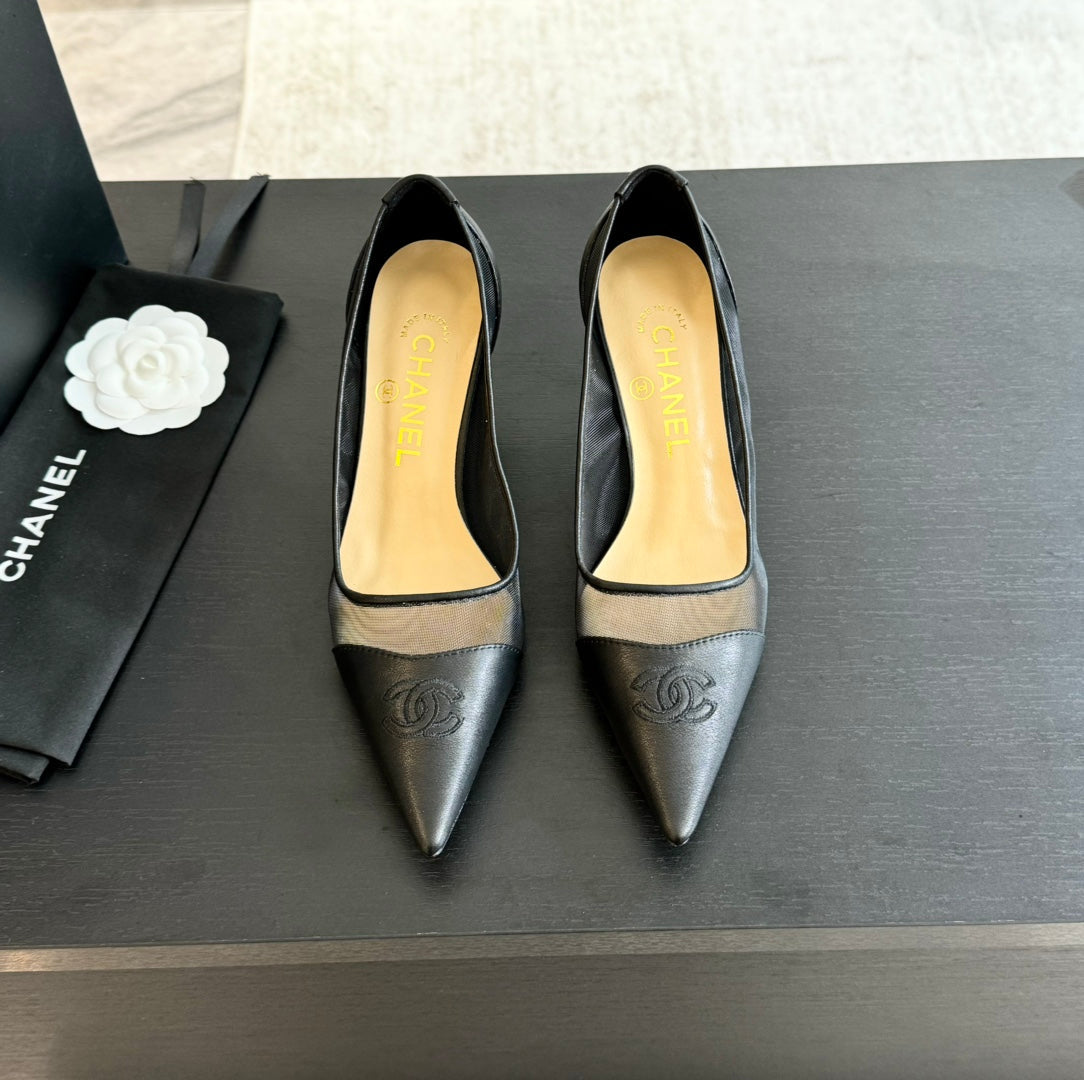 MESH LOGO HEELS IN BLACK LAMBSKIN - 35