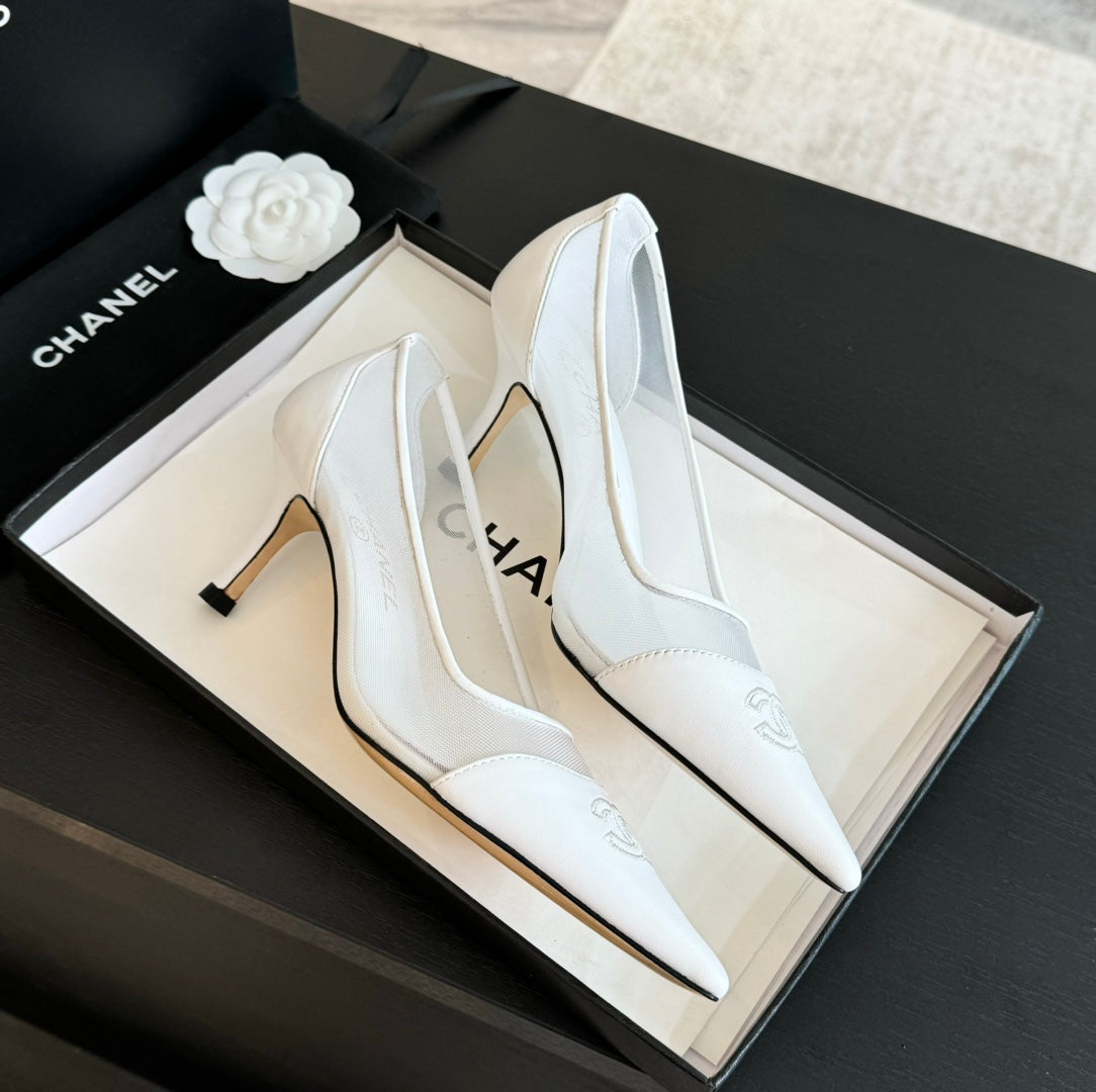 MESH LOGO HEELS IN WHITE LAMBSKIN - 35