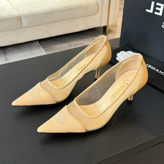 MESH LOGO HEELS IN BEIGE LAMBSKIN - 35