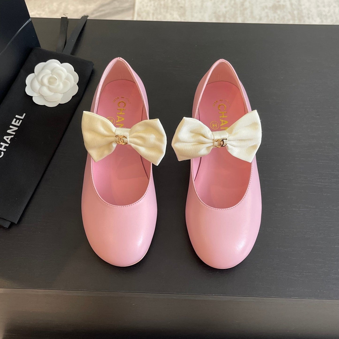 BALLET FLAT LIGHT PINK LAMBSKIN WITH WHITE BOW - 35