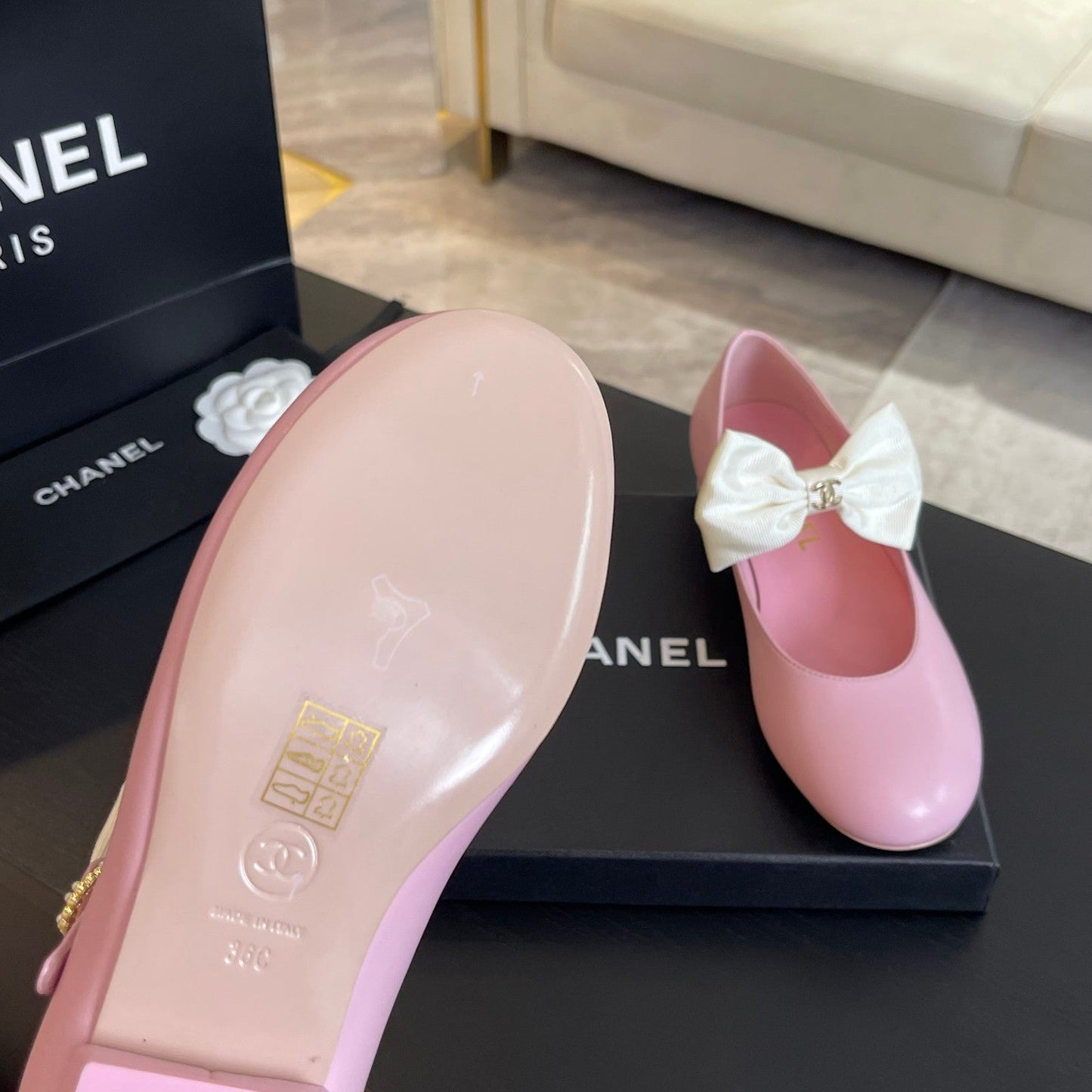BALLET FLAT LIGHT PINK LAMBSKIN WITH WHITE BOW - 35
