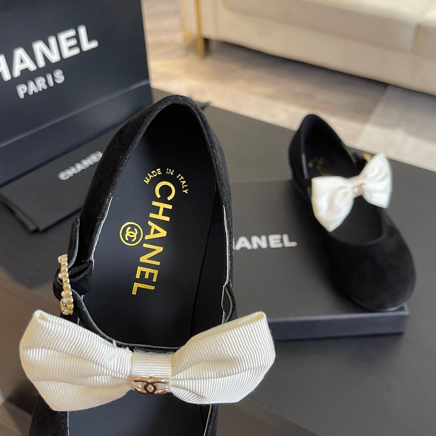 BALLET FLAT BLACK SUEDE LAMBSKIN WITH WHITE BOW - 35