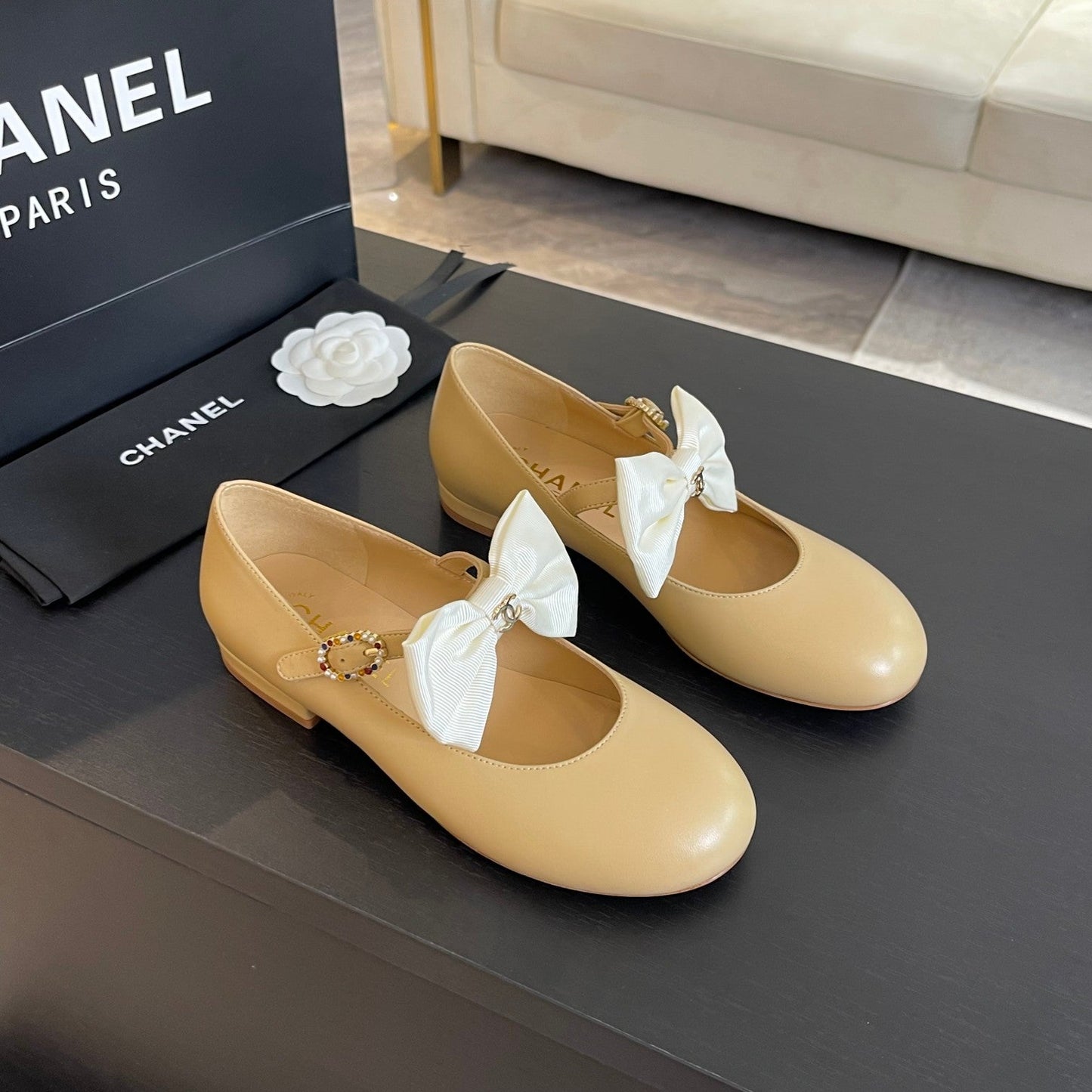 BALLET FLAT DARK CREAM LAMBSKIN WITH WHITE BOW - 35