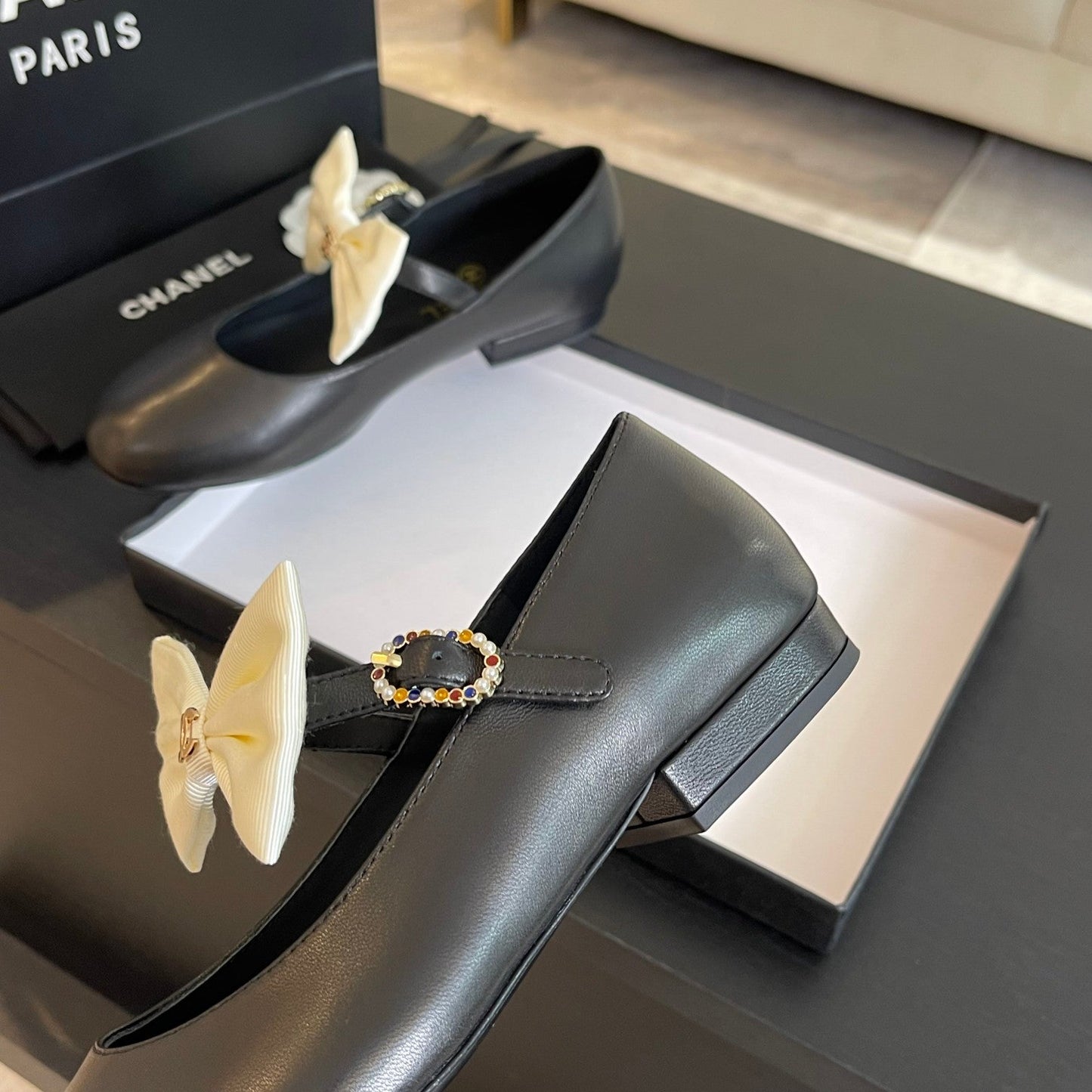 BALLET FLAT BLACK LAMBSKIN WITH WHITE BOW - 35