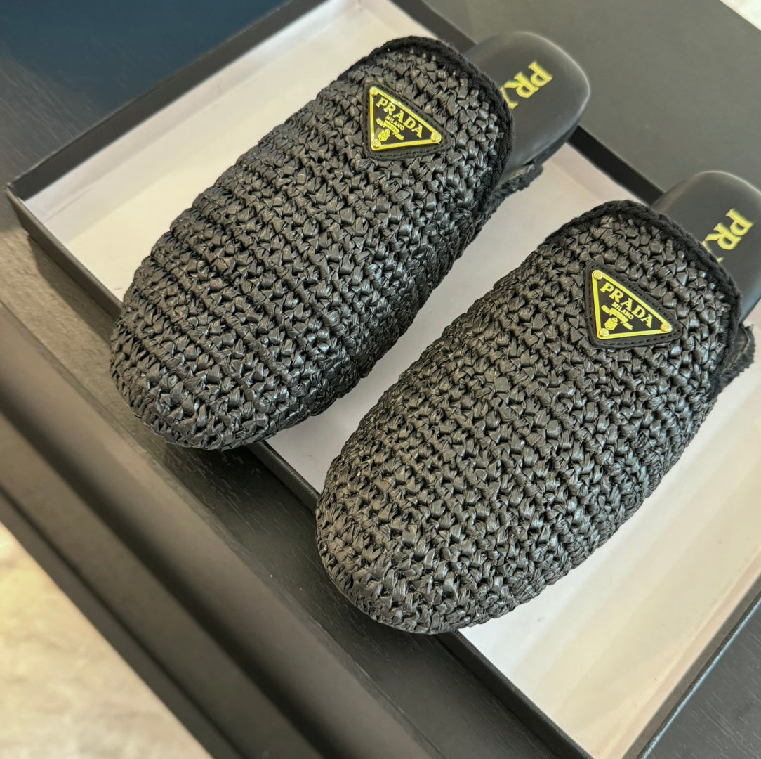 PRA CROCHET MULES BLACK LAMBSKIN - 35