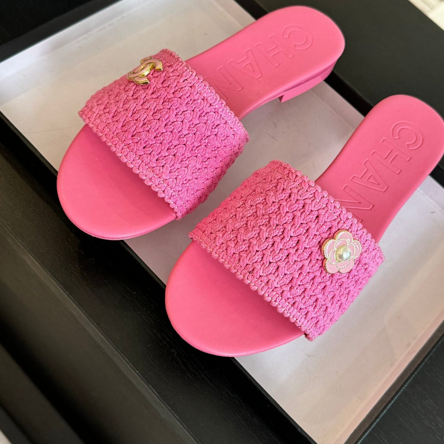 CC BRIGHT PINK WOVEN FLAT SLIPPERS - 35