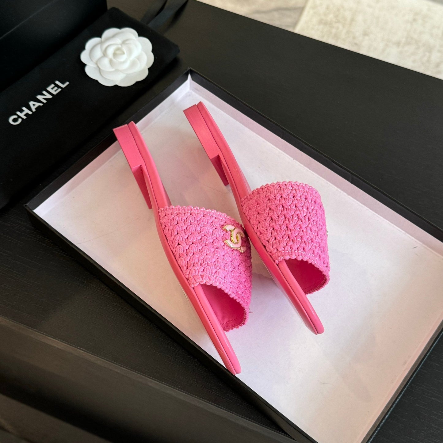 CC BRIGHT PINK WOVEN FLAT SLIPPERS - 35
