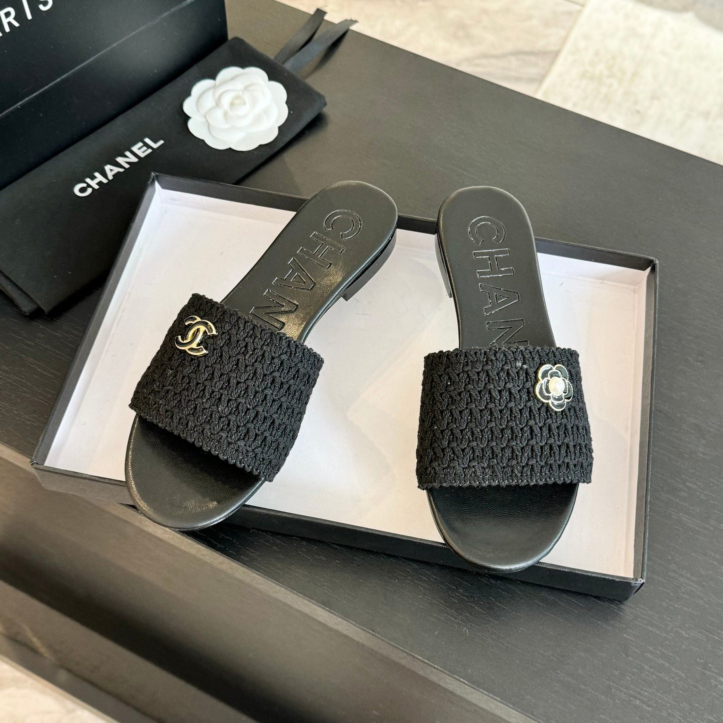 CC BLACK WOVEN FLAT SLIPPERS - 35