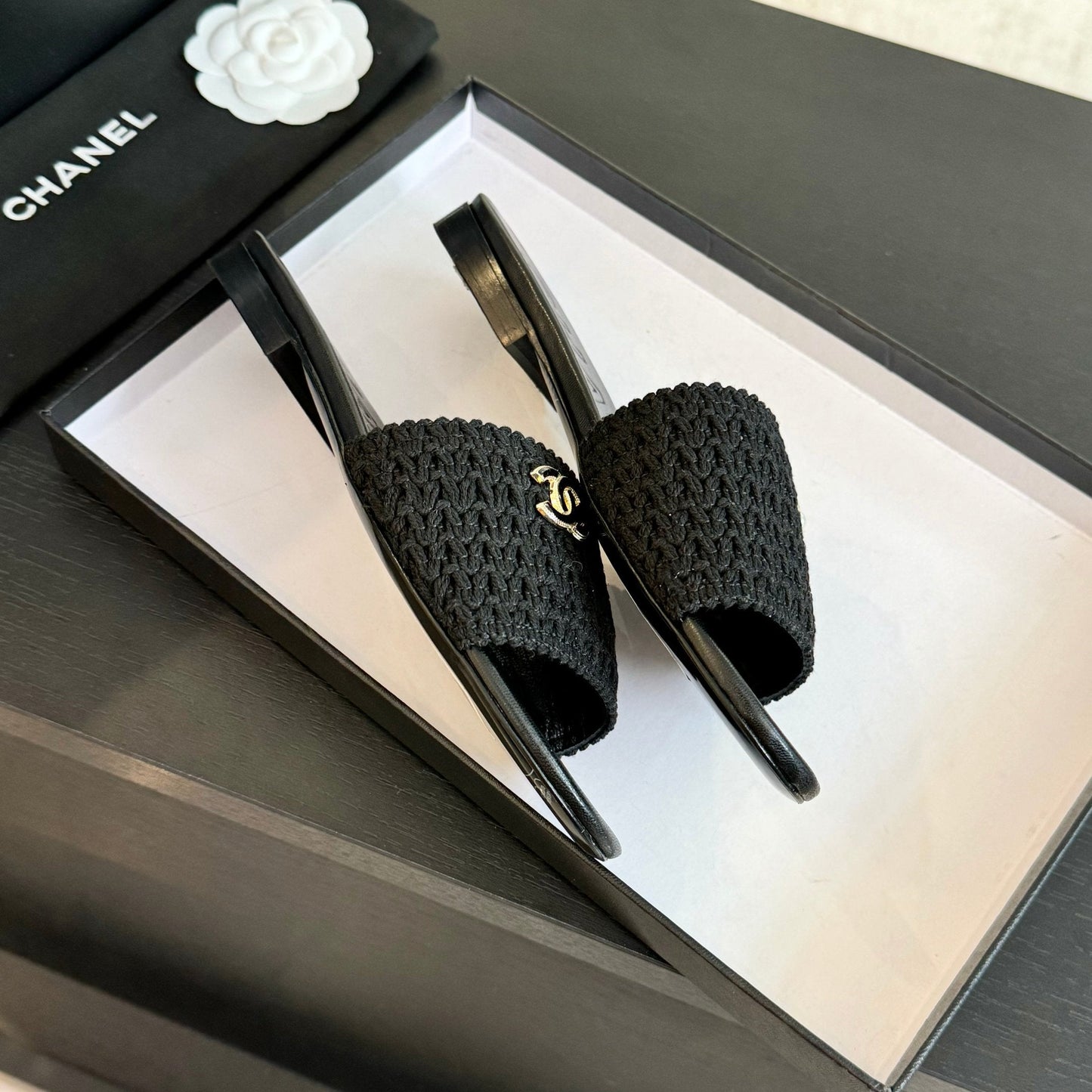 CC BLACK WOVEN FLAT SLIPPERS - 35
