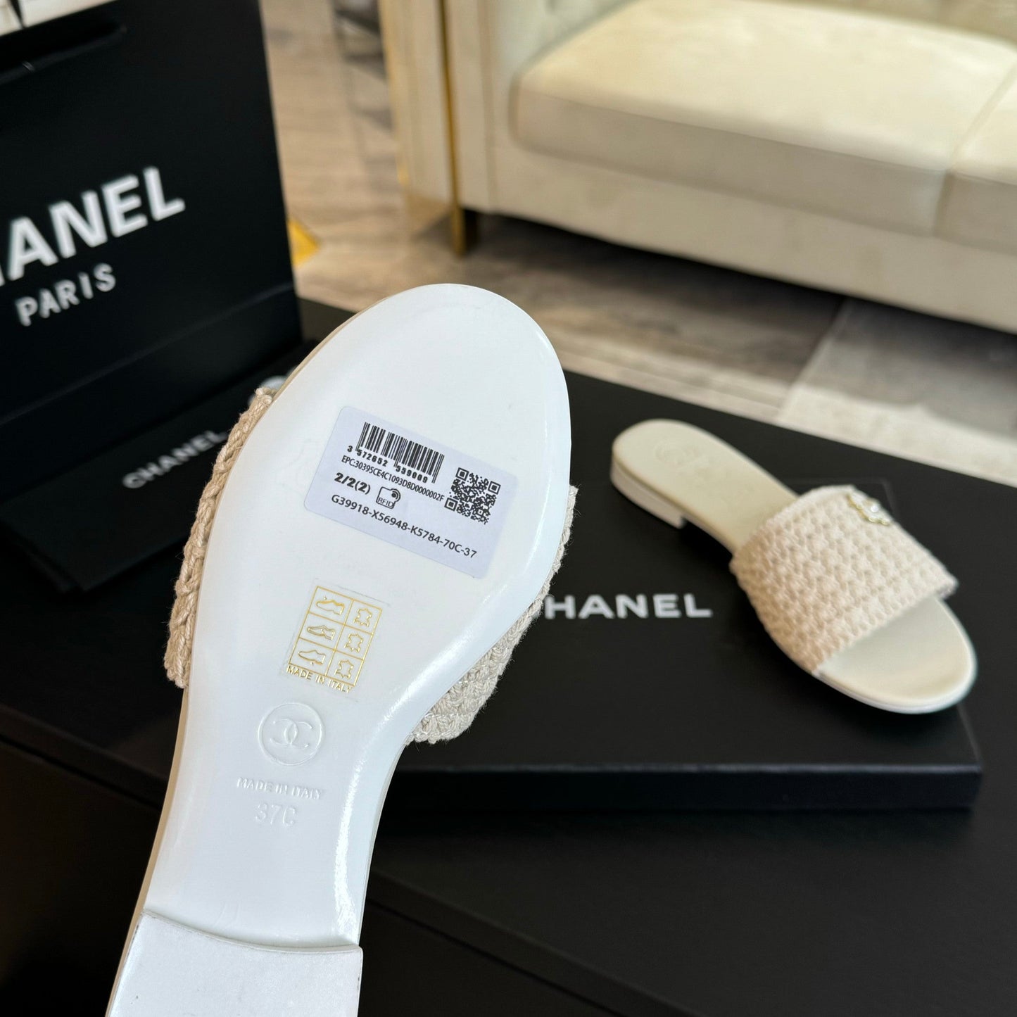CC WHITE WOVEN FLAT SLIPPERS - 35