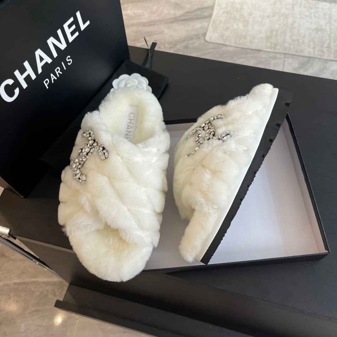WHITE FUR CROSS STRAP SLIPPERS - 35