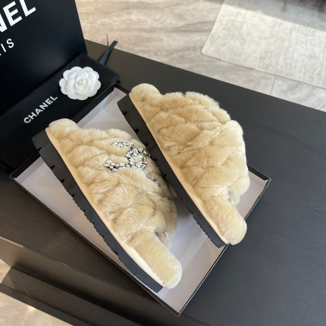 BEIGE CREAM FUR CROSS STRAP SLIPPERS - 35