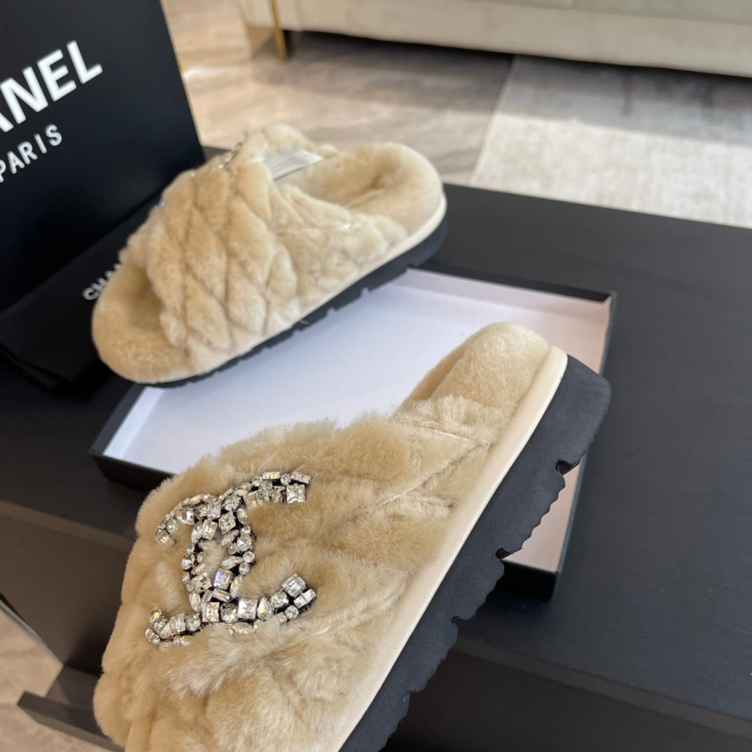 BEIGE CREAM FUR CROSS STRAP SLIPPERS - 35