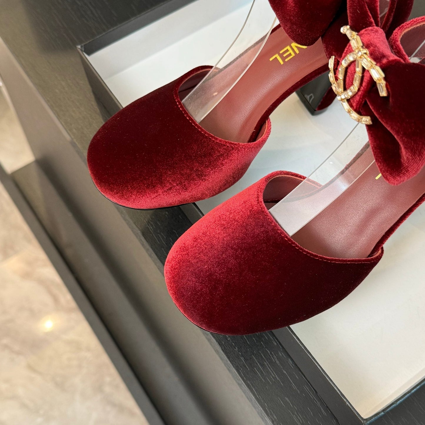 HIGH MARRY JANE IN CHERRY RED VELVET - 35