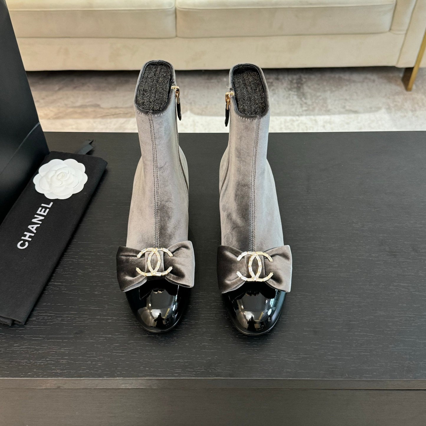 SHORT BOOTS IN DOLPHIN GRAY VELVET AND BLACK LAMBSKIN - 35