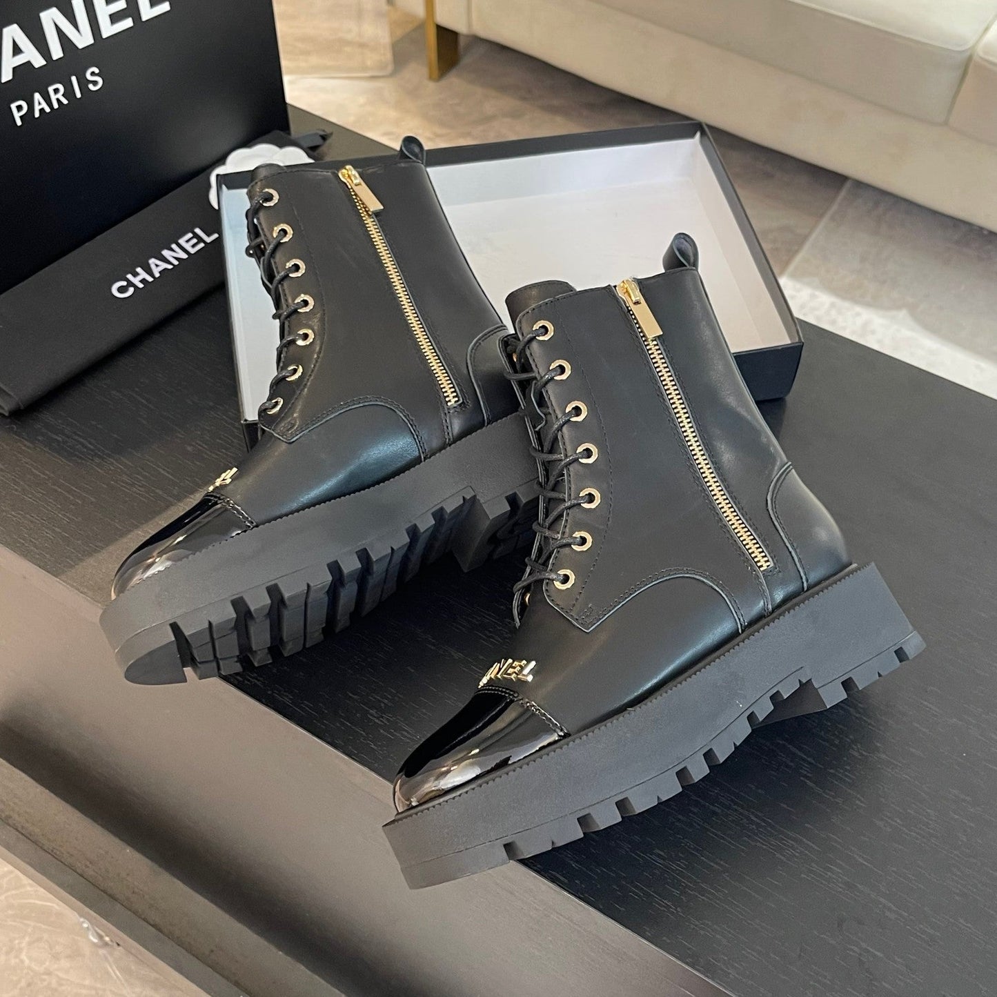 ANKLE BOOTS IN BLACK LAMBSKIN - 35