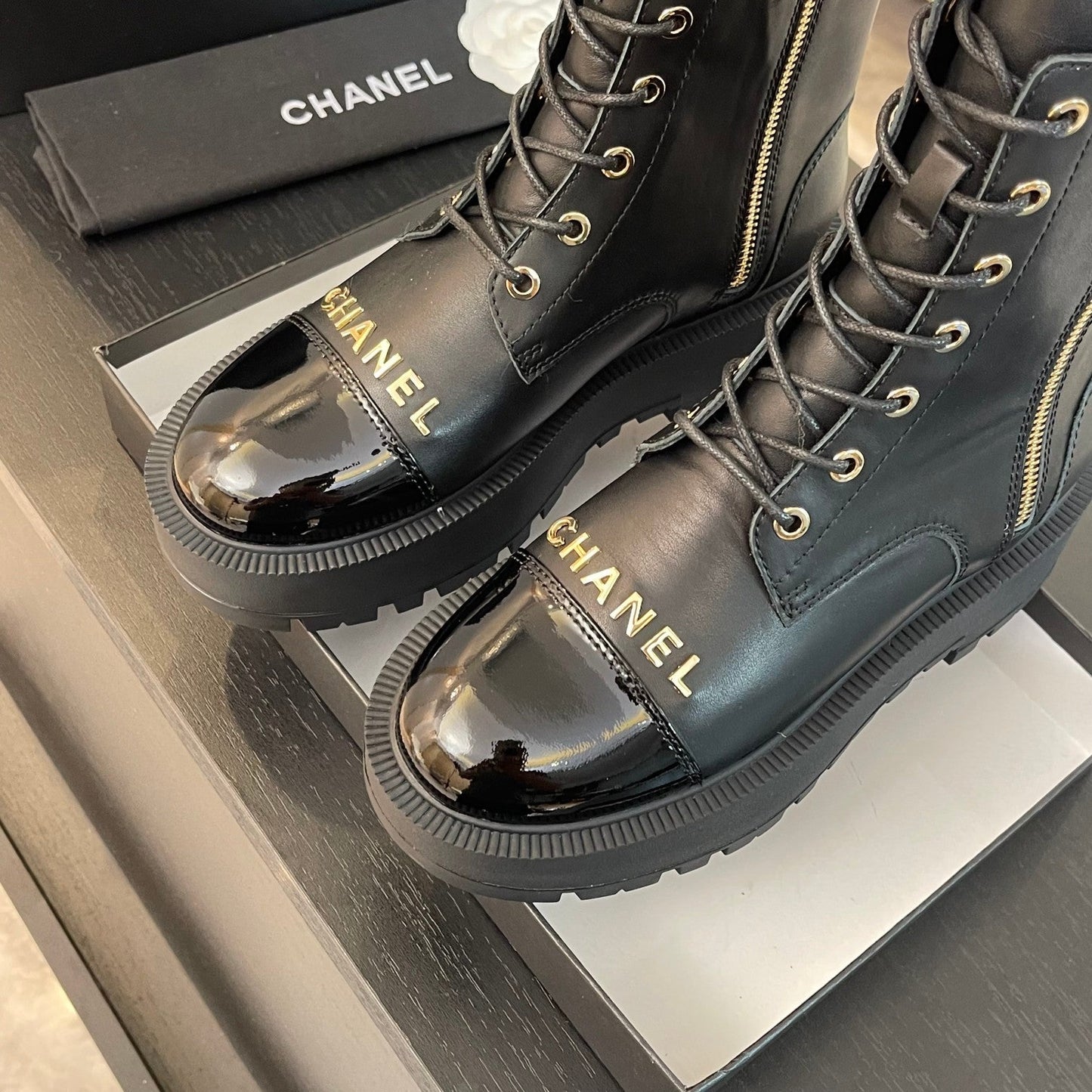 ANKLE BOOTS IN BLACK LAMBSKIN - 35