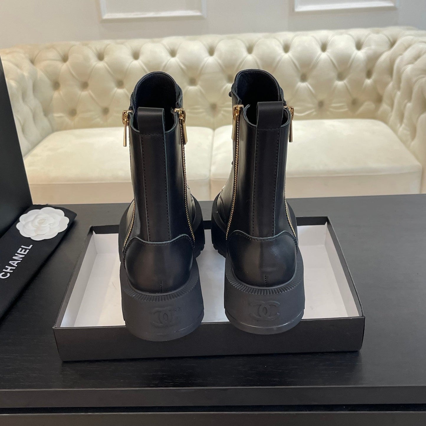 ANKLE BOOTS IN BLACK LAMBSKIN - 35