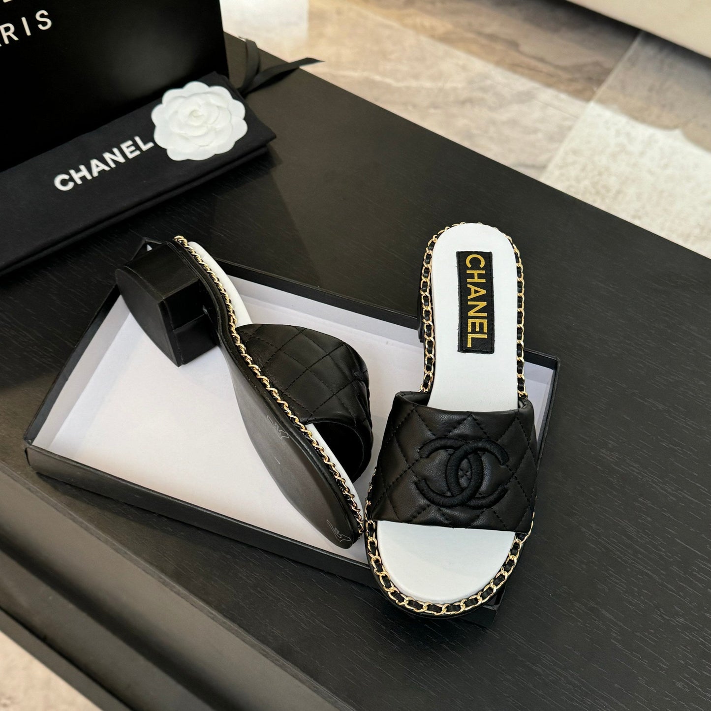 HIGH FLATFORM SLIPPER IN BLACK EMBOSSED SHEEPSKIN - 35