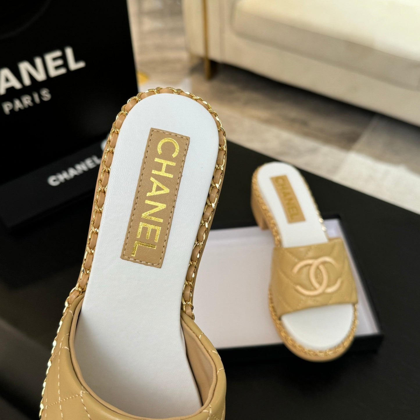 HIGH FLATFORM SLIPPER IN DIJON YELLOW EMBOSSED SHEEPSKIN - 35