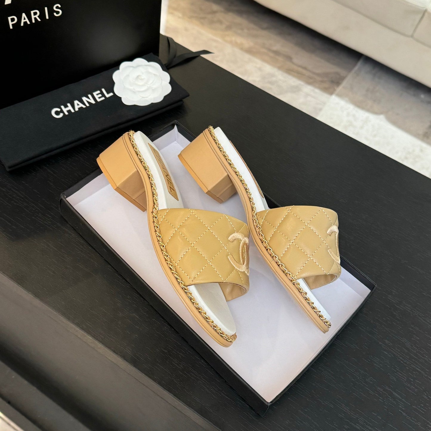 HIGH FLATFORM SLIPPER IN DIJON YELLOW EMBOSSED SHEEPSKIN - 35