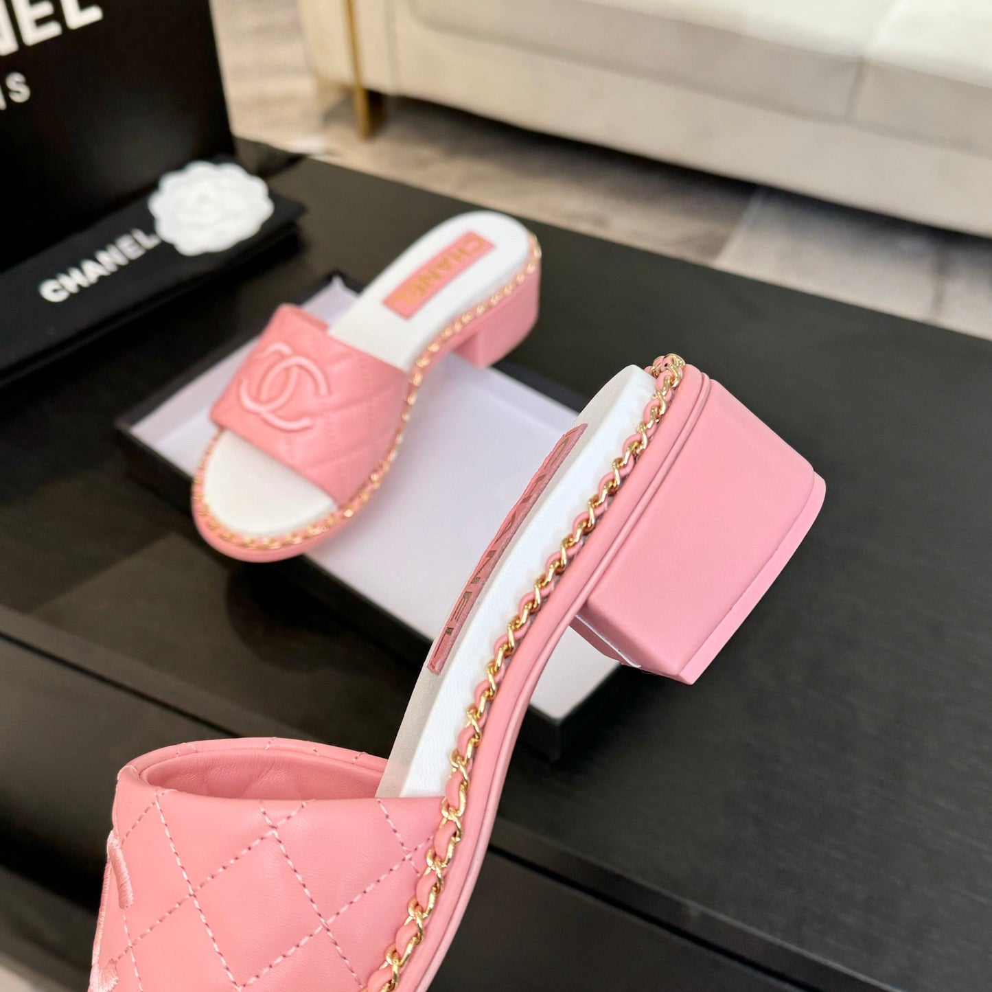 HIGH FLATFORM SLIPPER IN ROUGE PINK EMBOSSED SHEEPSKIN - 35